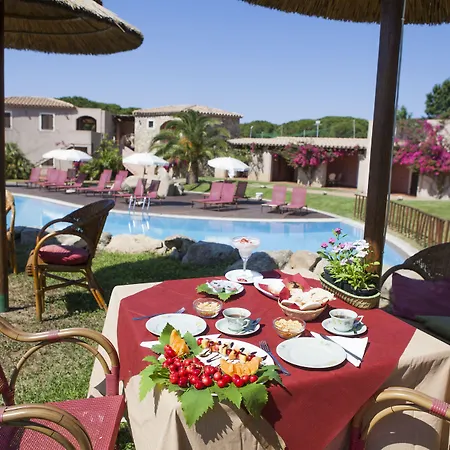 Ξενοδοχείο με διαμερίσματα S'incantu