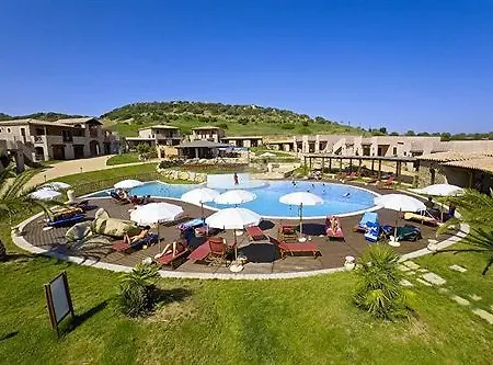 S'incantu Apart-hotel 3*