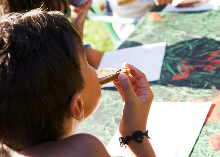 S'incantu מלון דירות 3*