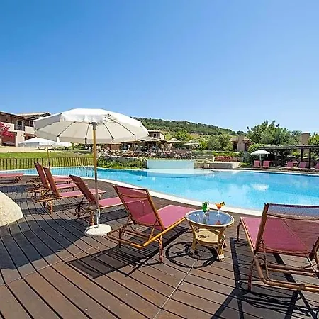 Aparthotel S'incantu
